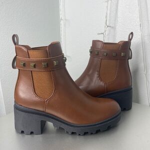 Forever Brown Ankle Boots